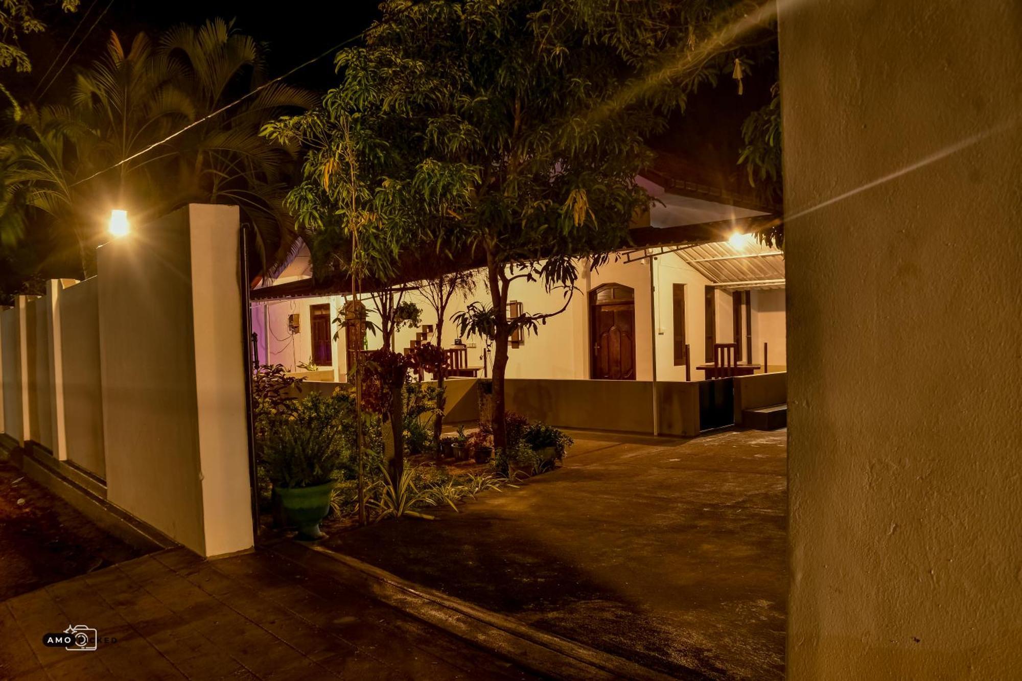 Coconut Villa อารูกัมเบย์ ภายนอก รูปภาพ