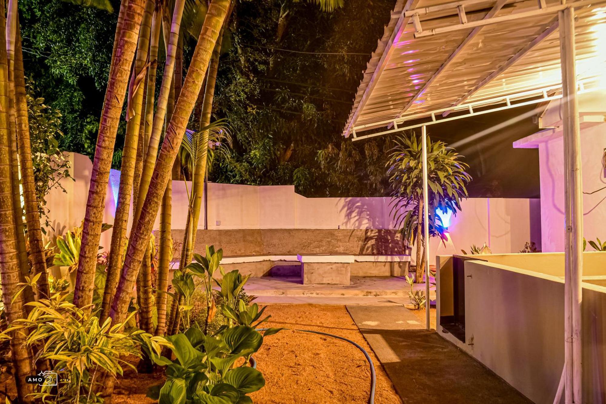 Coconut Villa อารูกัมเบย์ ภายนอก รูปภาพ