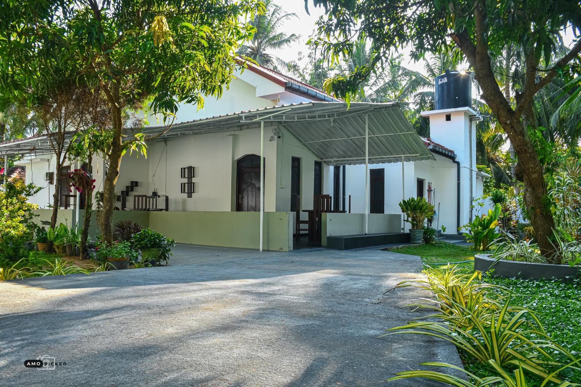 Coconut Villa อารูกัมเบย์ ภายนอก รูปภาพ